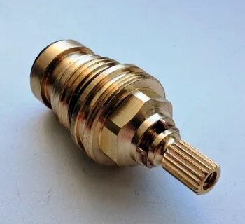 Кран букс кухни