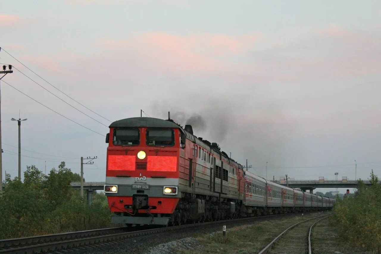 Расписание поезда сура из пензы. 2тэ10у 0428. Поезд Сура Пенза. Поезд 093 Пенза Москва. Поезд 93 Пенза-Москва.