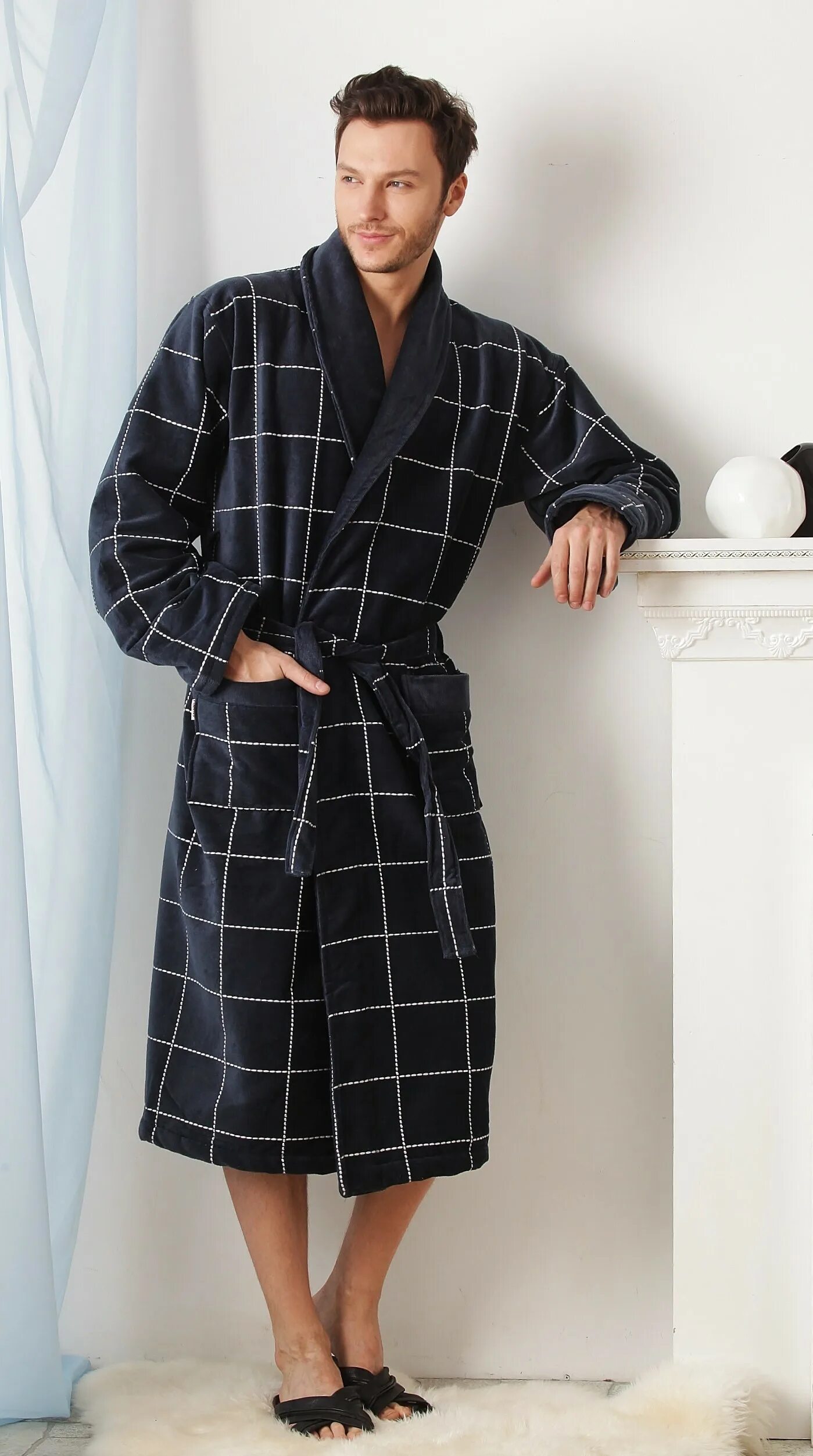 Русский домашний мужской. Халат мужской Zozan bathrobes de Luxe. Мужские халаты домашние. Халат тигровый мужской. Мужиское халат.