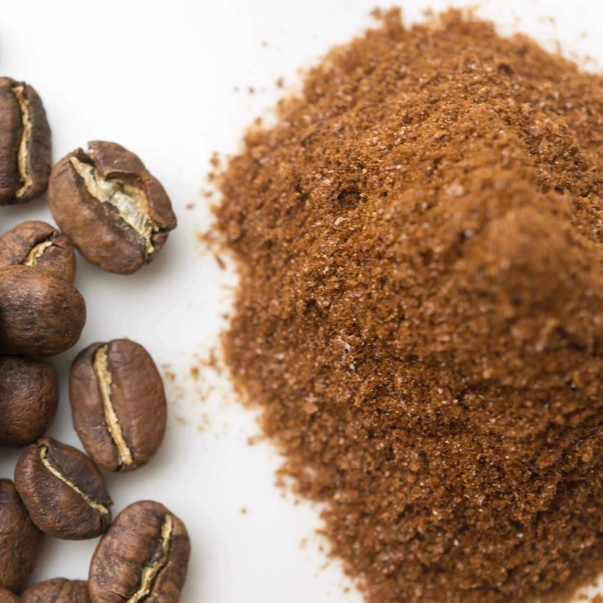 Кофе зерновой молотый. Производство растворимого кофе. Кофе натуральный молотый. Зерновой и растворимый кофе. Растворимый кофе робуста.