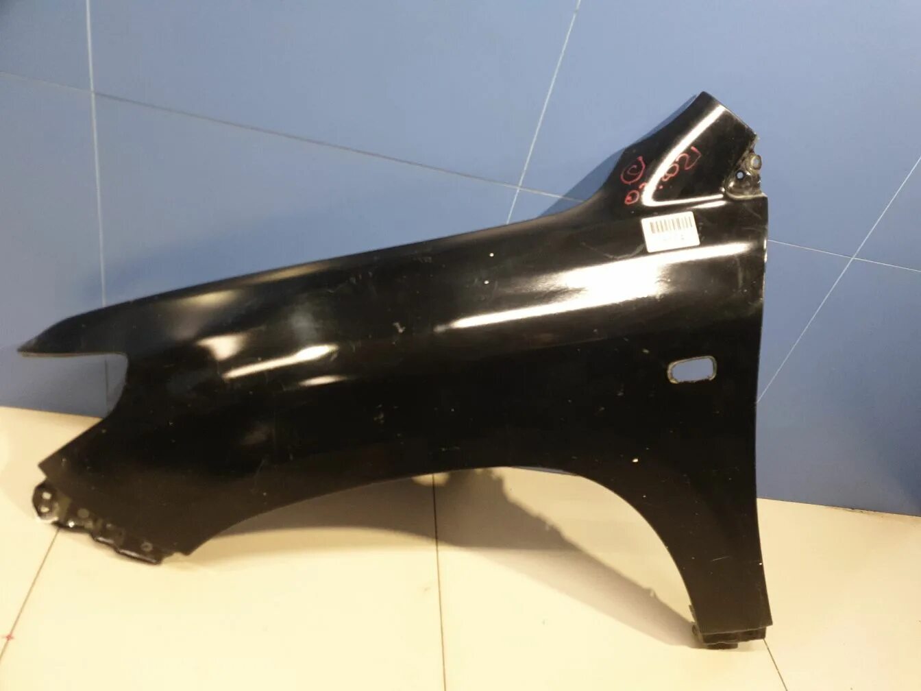 Крыло переднее правое тойота ленд крузер 200. 5380160b80. Крузер 200 разбито заднее крыло. Крыло левое черное на land cruiser 200. Крыло на ленд крузер 200.