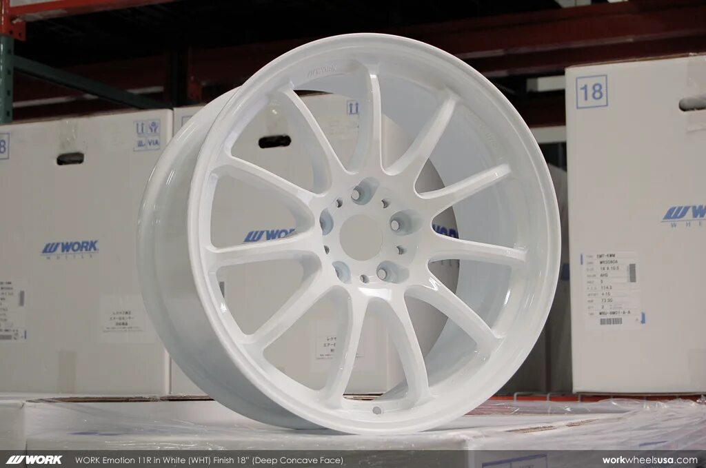 Белые диски r18. 3 r18 diskebis fasebi. Литые диски р 15 спицы. Диски ворк t7r. Slik l700 lada revolution.