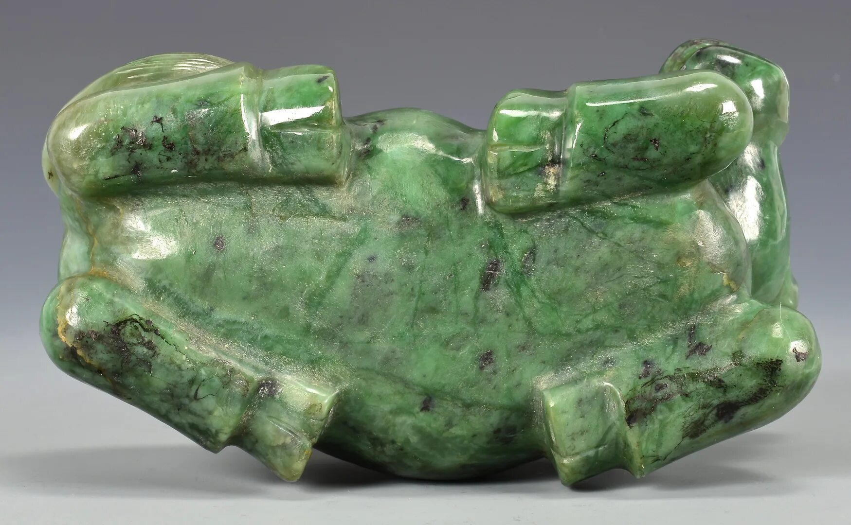 подношение заветного нефрита