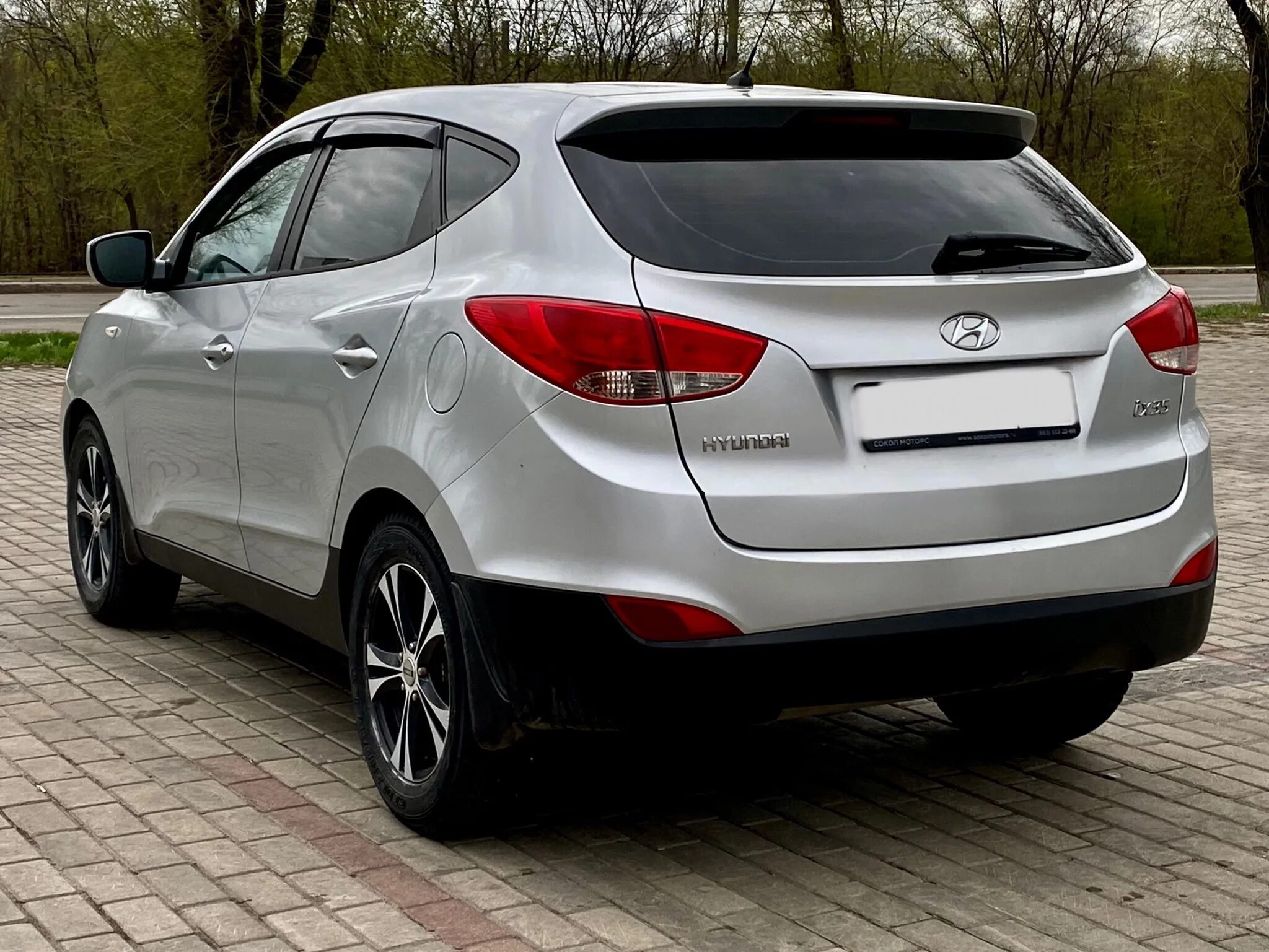 Hyundai ix35 бронзовый. Ix35 hyundai 2014 коричневый. Хендай икс 35 на авито. Cobra tuning ix35. Hyundai ix35 рестайлинг.