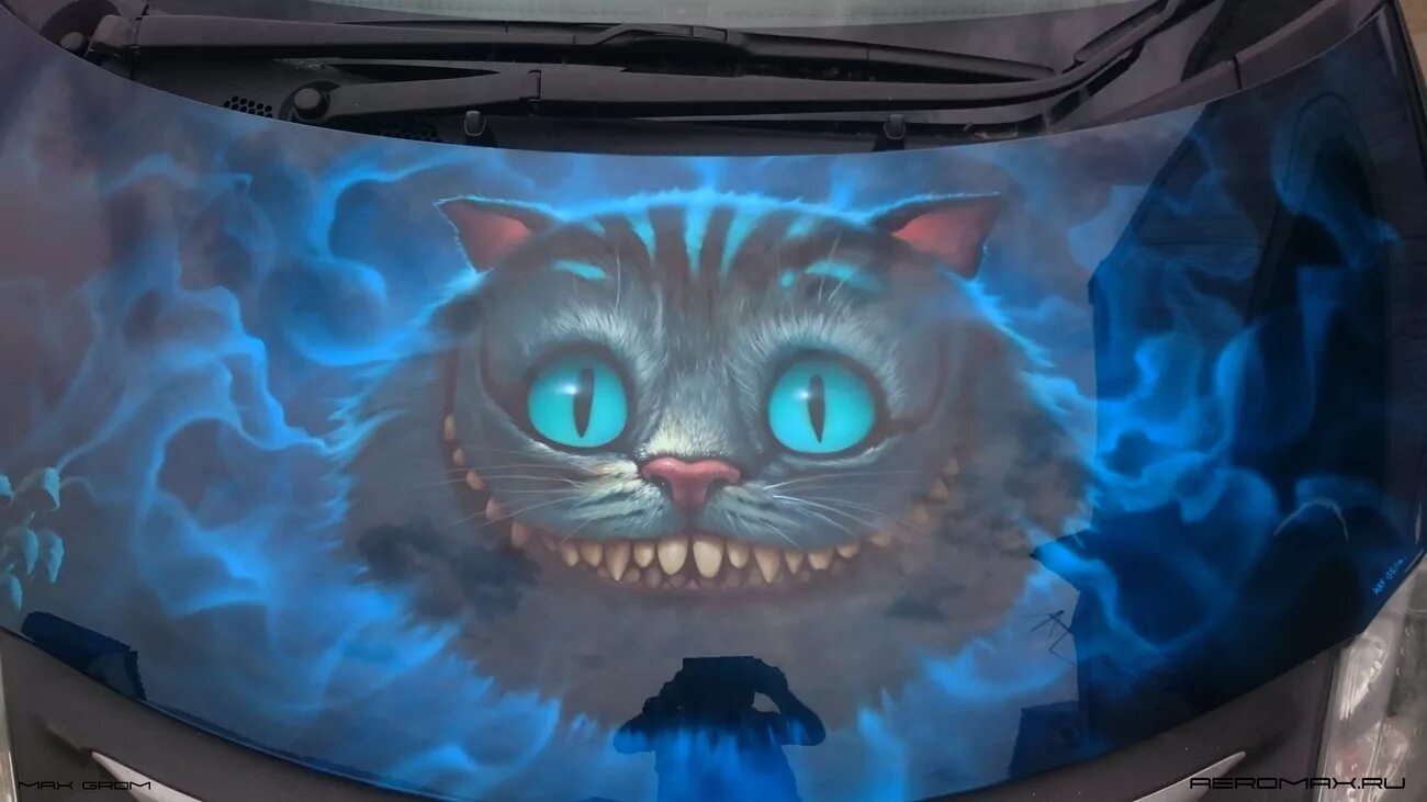 аэрография на авто кот. кот винил. кот и пластинка. аэрография чеширский кот. винилография чеширский кот.