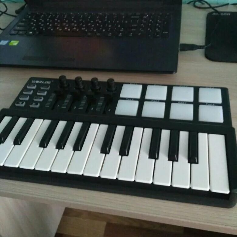 Midi-клавиатура worlde panda 25. Panda mini worlde 25 midi. Panda mini worlde 25 midi. Panda mini midi-клавиатура. Panda mini midi.