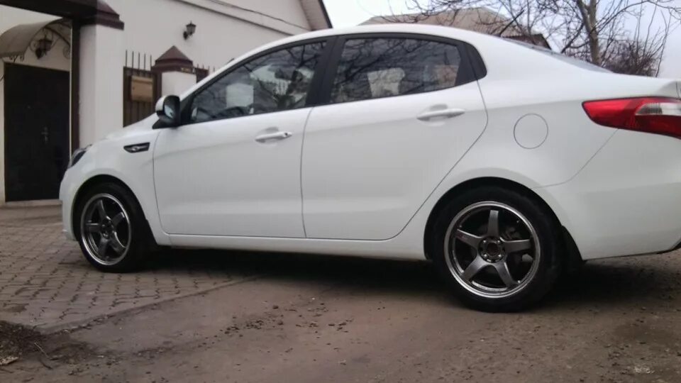Диски оригинальные Kia Rio Оригинальные диски KIA объявления в Москве