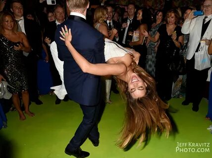 LOS ANGELES, CA - AUGUST 25: (EXCLUSIVE COVERAGE) Actress Sofia Vergara and...