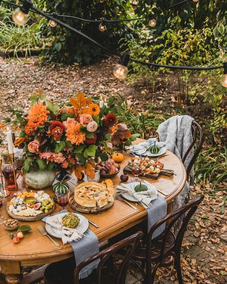 Serving Trays: Wooden, Melamine, Metal Crate and Barrel Thanksgiving table inspi