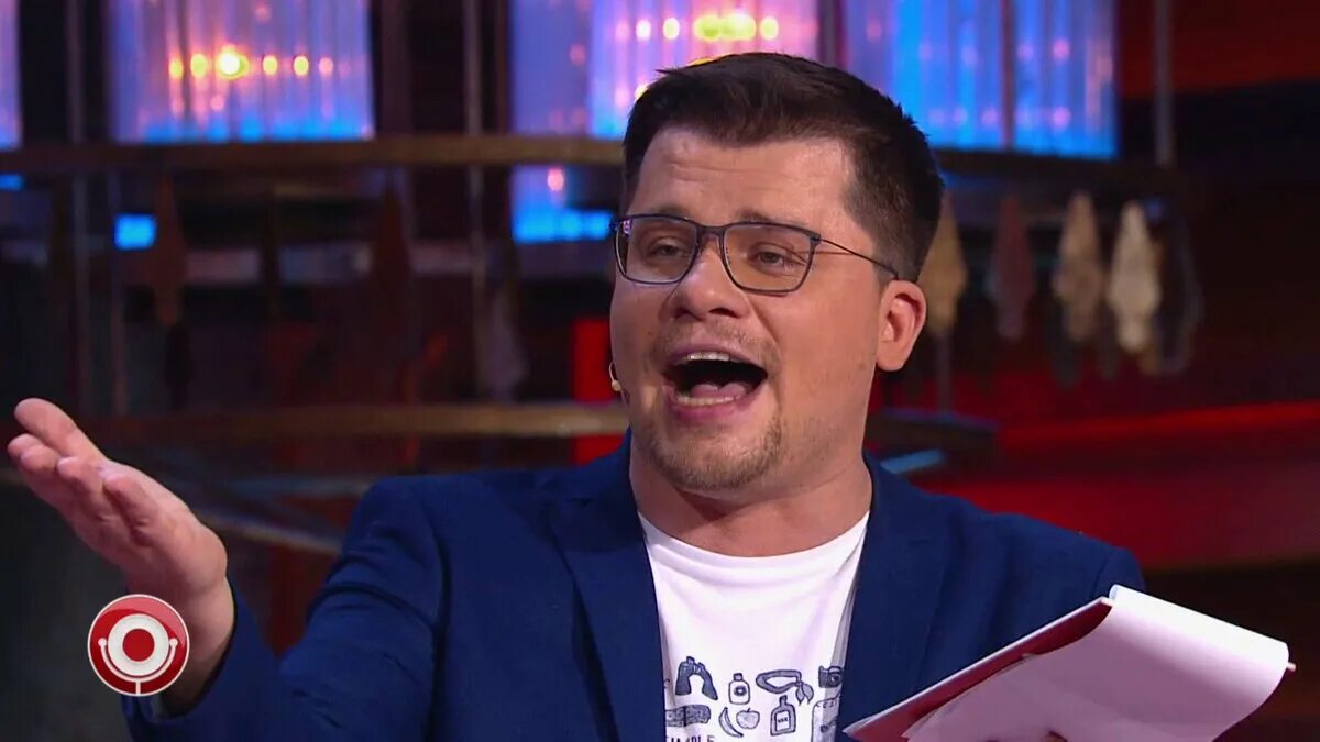 Денис дорохов и азамат мусагалиев шоу. Вячеслав вечерний ургант. Юмористические программы 2023. Комик александр морозов. Юмористические программы 2023.