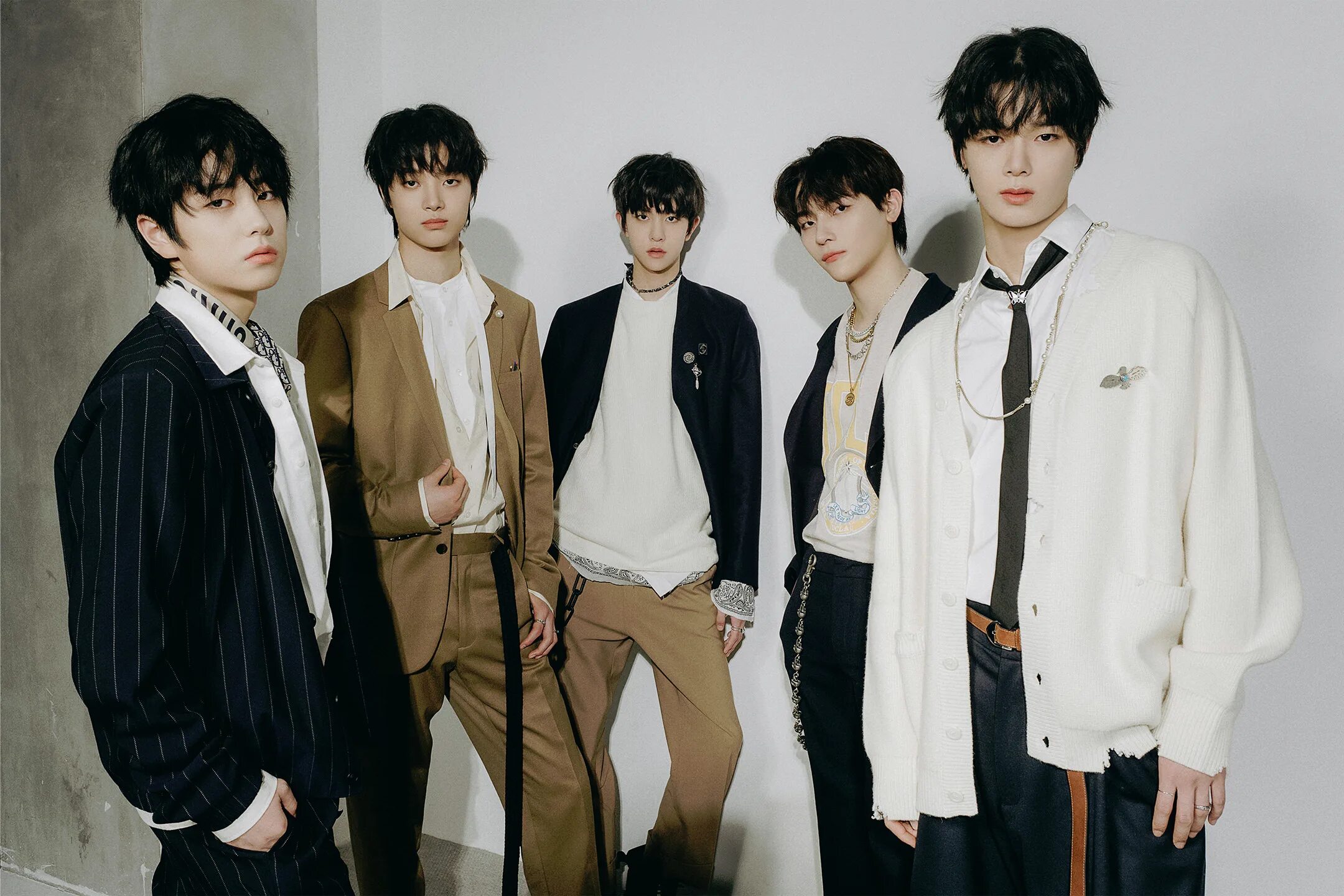 Новая мужская группа кпоп. Новая группа биг хит 2025. iland bighit группа. japan boy группа бигхит. бойс группа 2025.