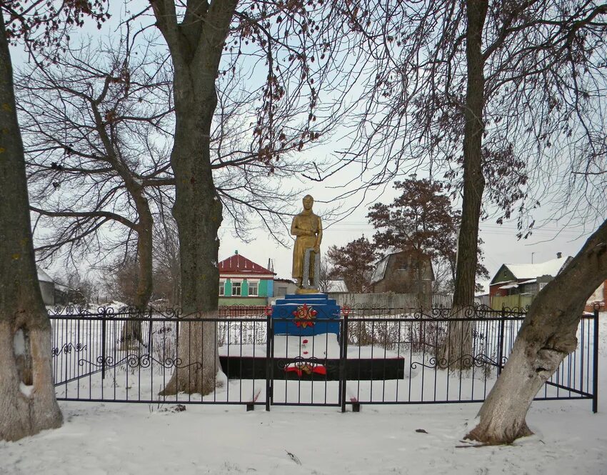 Крюково белгородская область борисовский. Храм крюково борисовка. Храм архистратига михаила борисовка. Хутор крюково ростовская область. Крюково белгородская область.