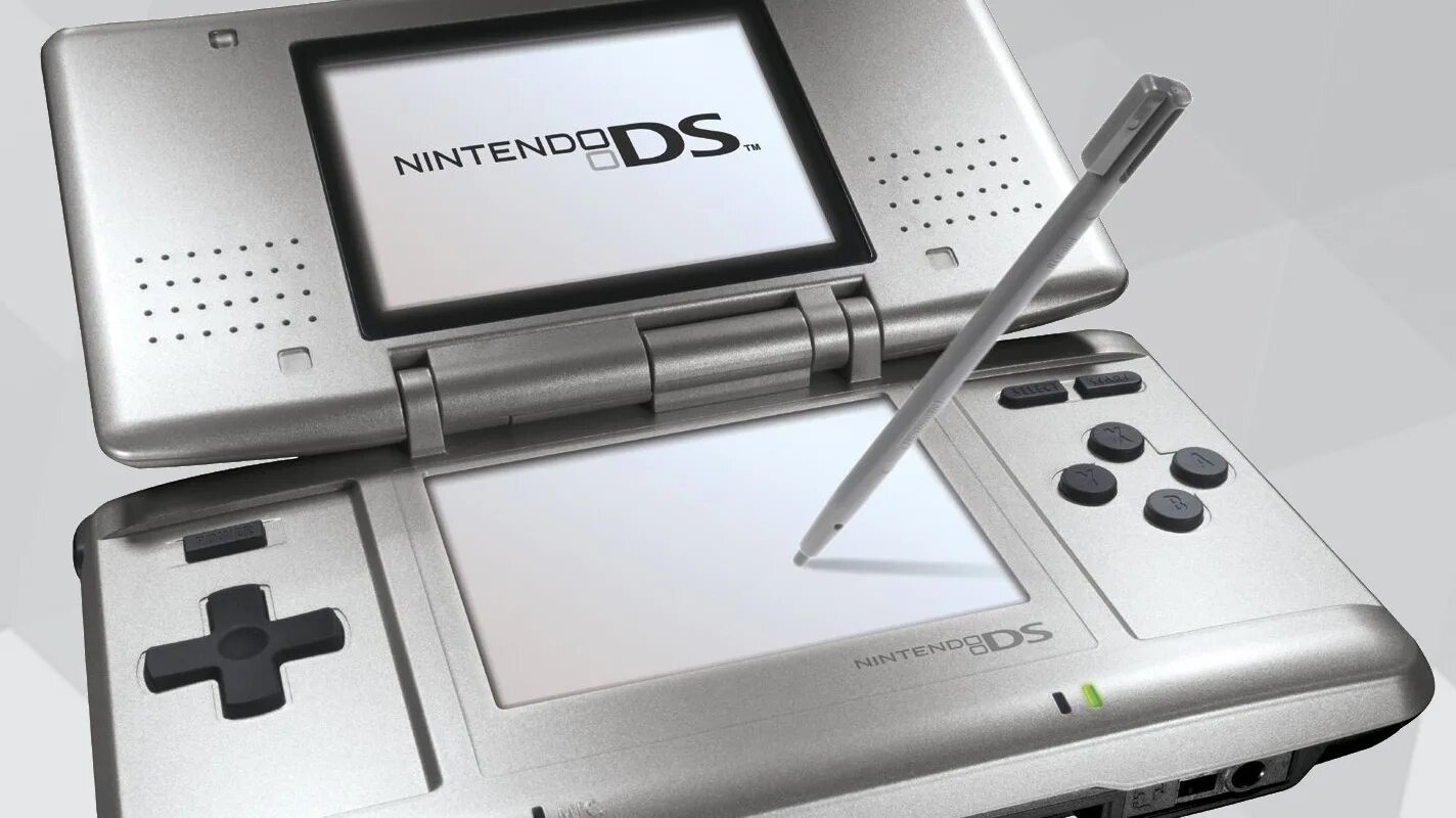 Nintendo ds обзоры. Nintendo DS 2007. Nintendo DS Lite. Nintendo DS fat стилус. Портативные консоли Nintendo.