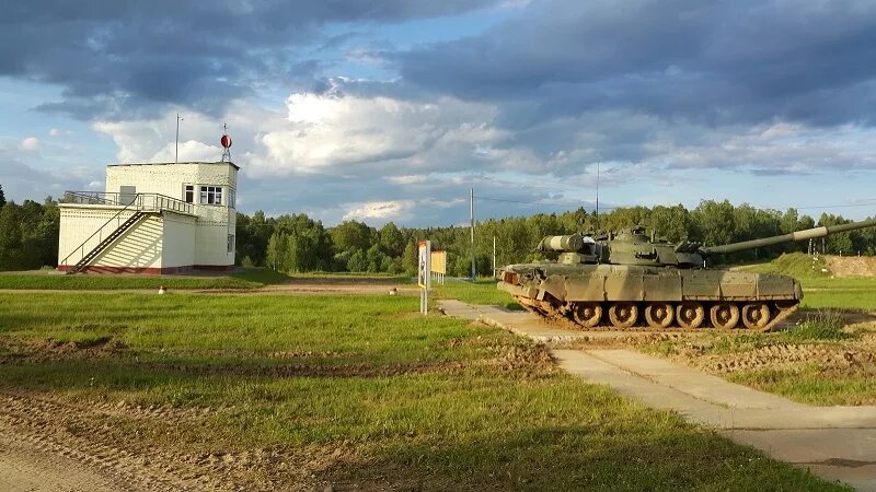 Головеньки. Головеньки Наро-Фоминск полигон. Полигон Головеньки Кантемировская дивизия. Полигон Наро-Фоминск военный. Танковый полигон в Наро-Фоминске.