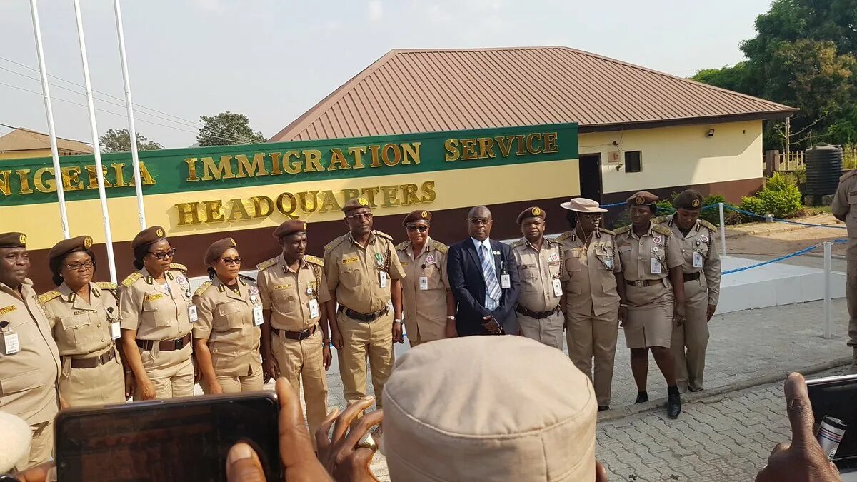 Imuga immigration. DNAA - Международный аэропорт им. Ннамди Азикиве – Абуджа - Нигерия. Ghana immigration service.