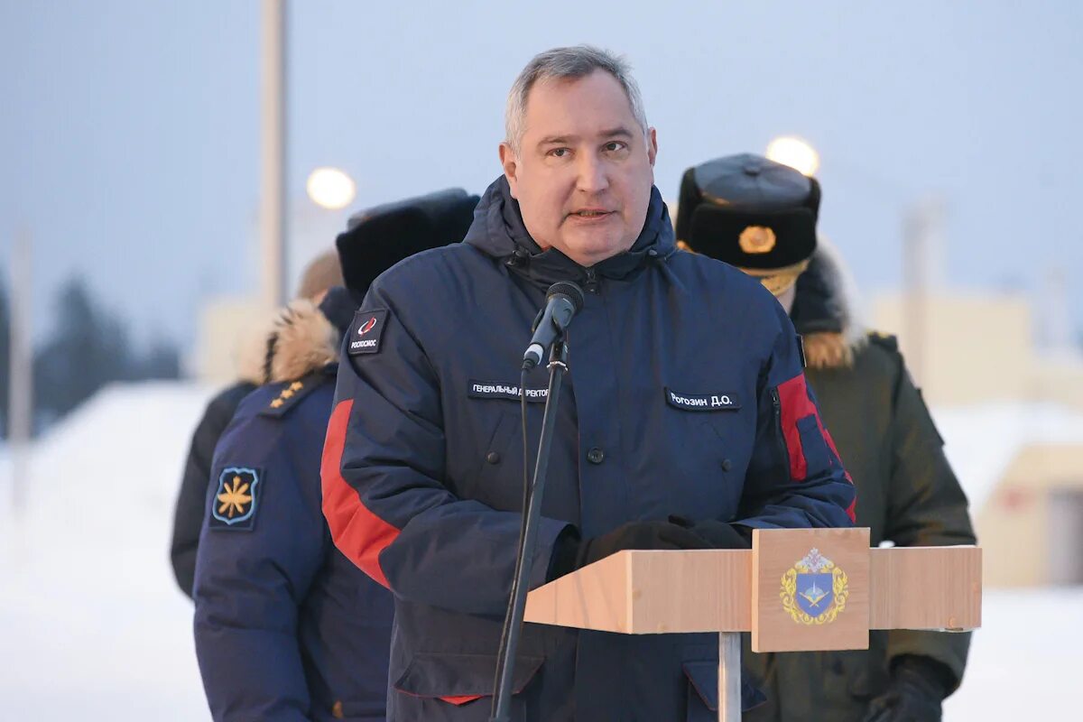 Рогозин позывной сармат. Рогозин роскосмос. Глава роскосмоса 2022. Рогозин роскосмос. Рогозин 2005.