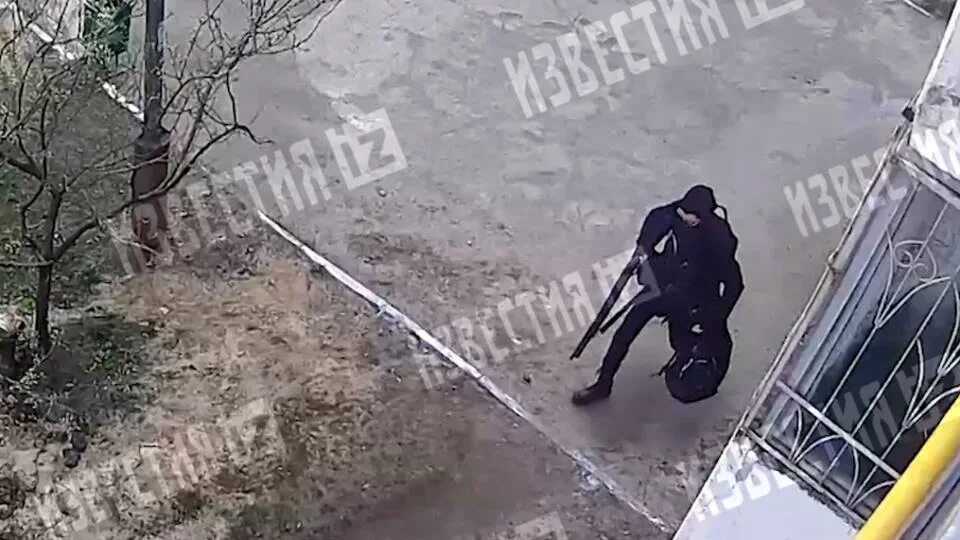 Террорист в казанской школе 2021. Казань гимназия 175 трагедия. Казань 11 мая скорбим. 21. Казань гимназия 175 погибшие.