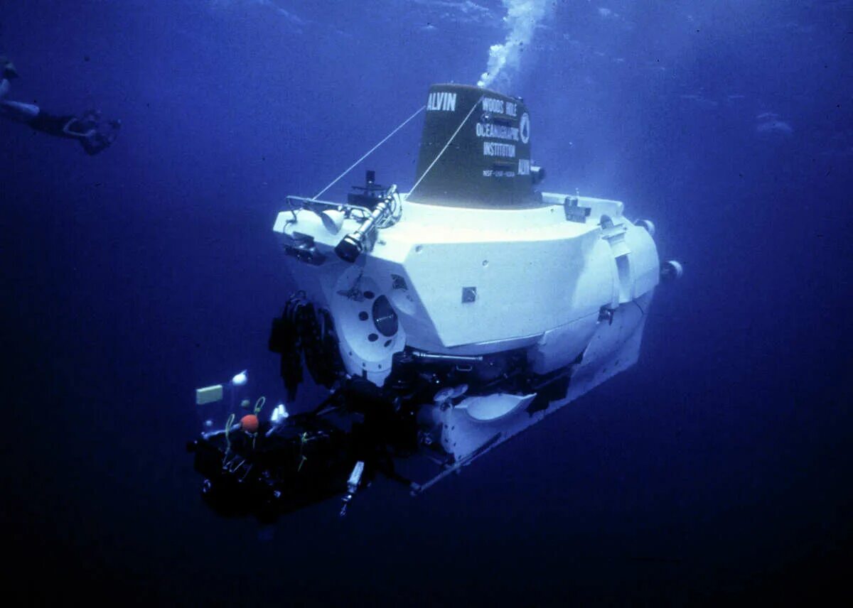Исследование глубин океанов. Подводный Батискаф Алвин. Батискаф Кэмерона Deepsea Challenger. Наутилус глубоководный аппарат. Алвин глубоководные аппараты.