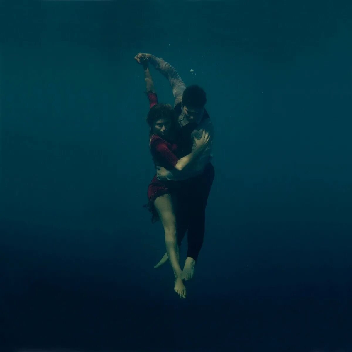 танец под водой. летаем под водой. летаем под водой. катерина бодрунова. катерина бодрунова.