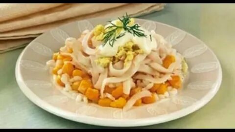Салат кальмар яйцо лук кукуруза