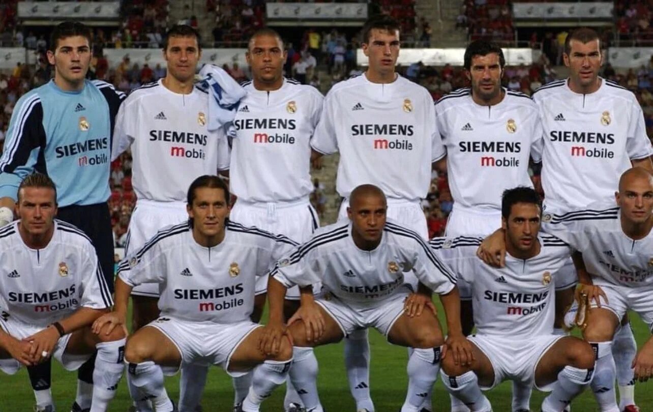 Реал мадрид галактикос 2002 состав. Реал мадрид 2005. Состав реал мадрид 2002. Состав реал мадрид 2003. Состав реал мадрид 2002.