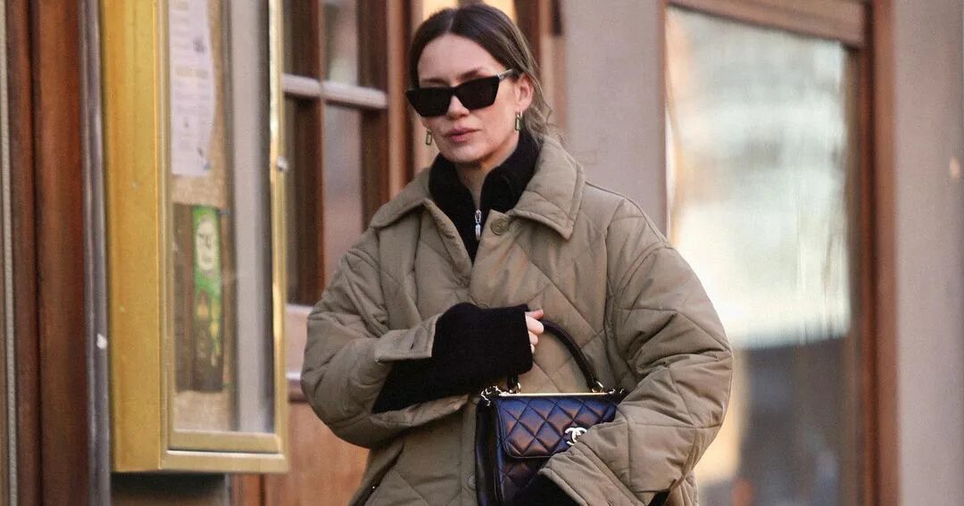 пуховик тренд 2023. куртки в 2024 году женские. зимняя одежда для женщин. барбара палвин 2023. куртки мода 2021 2021-2022.