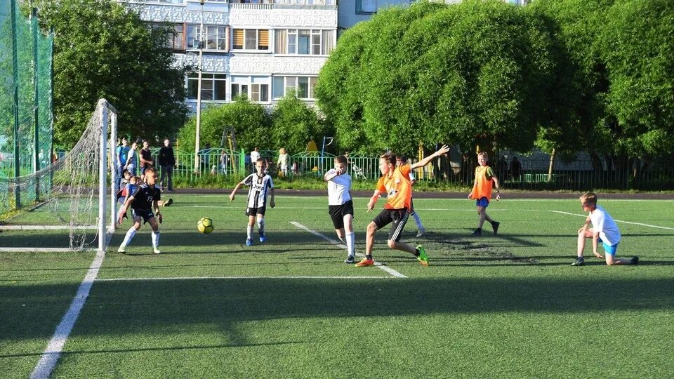 Футбольный турнир. Следующий футбольный турнир. Следующий футбольный турнир. Футбольный турнир. Спортивные соревнования футбол.