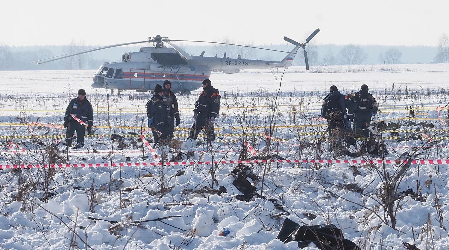 Крушение АН-148 В Подмосковье. АН 148 разбился в Подмосковье. АН 148 самолет авиакатастрофа.