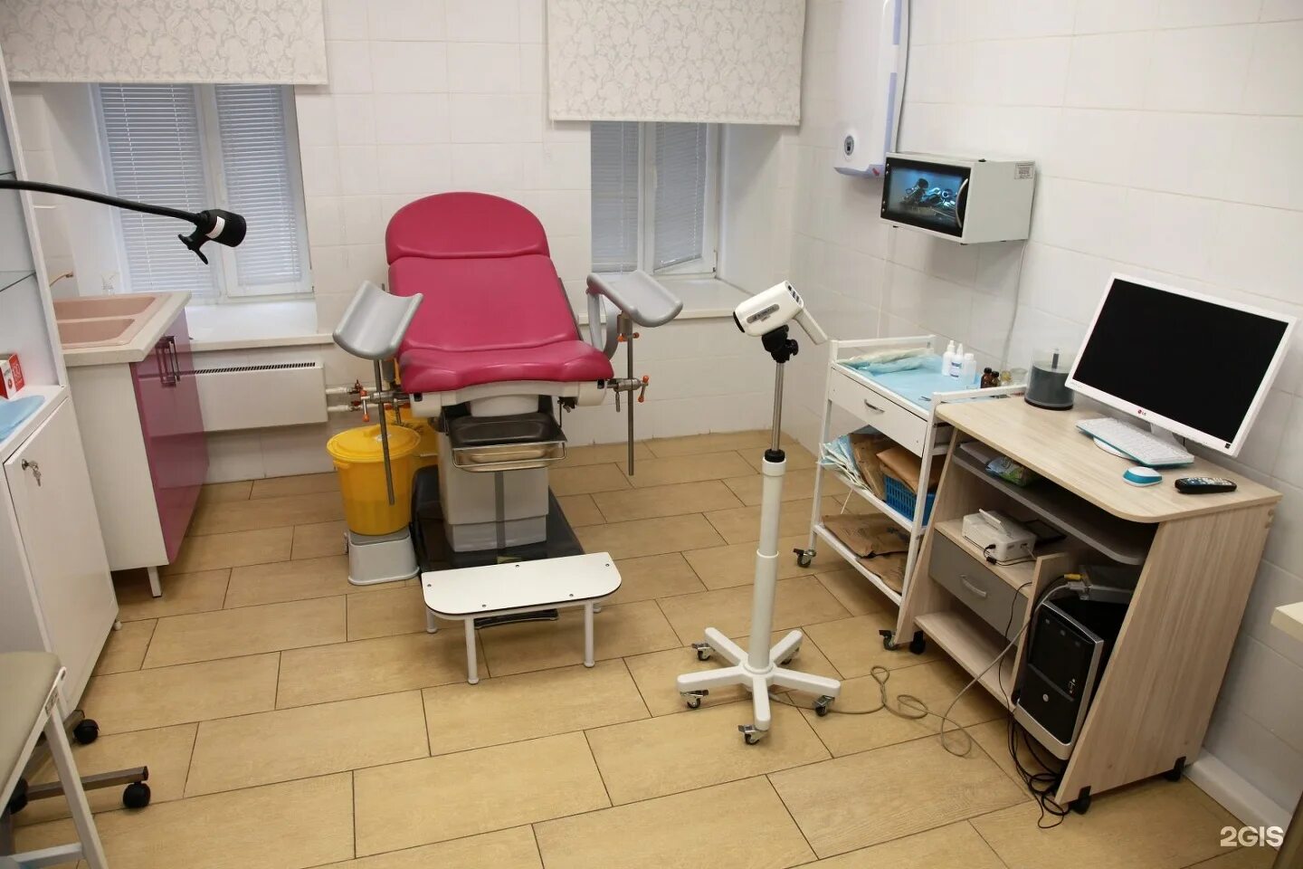 томоград нижний. м. томоград нижний. поликлиника шушары взрослая. томоград эмблема.