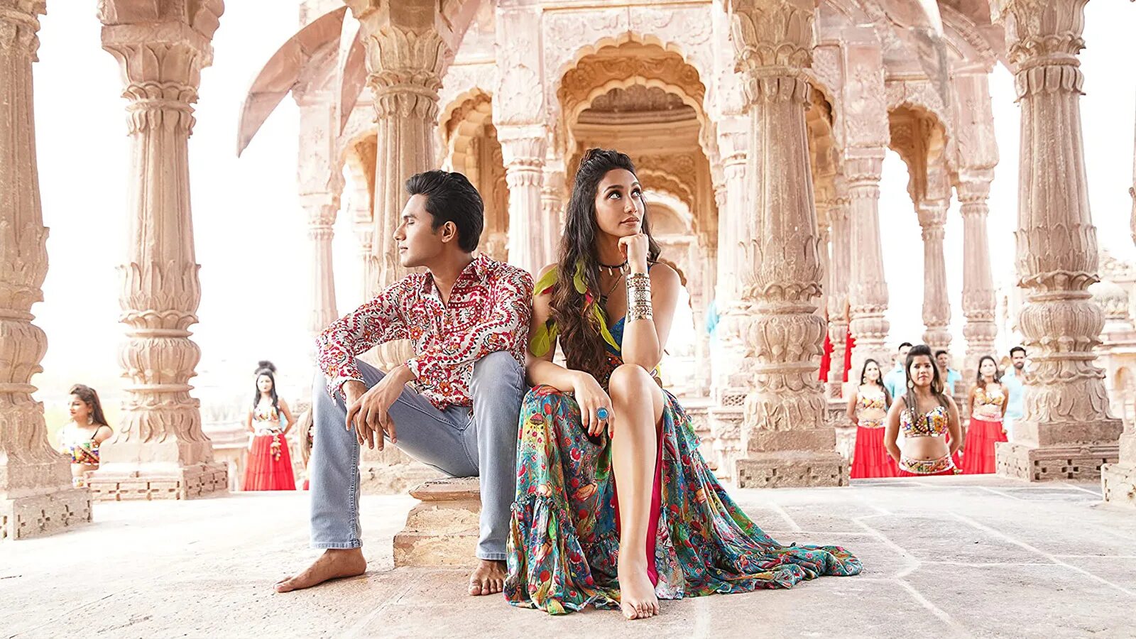 Sanam teri kasam 2016. История / kahaani (2012). Индийские 2016 на русском. Индийские 2016 на русском. Партнерские отношения / ek rishta saajhedari ka (индия, 2016).