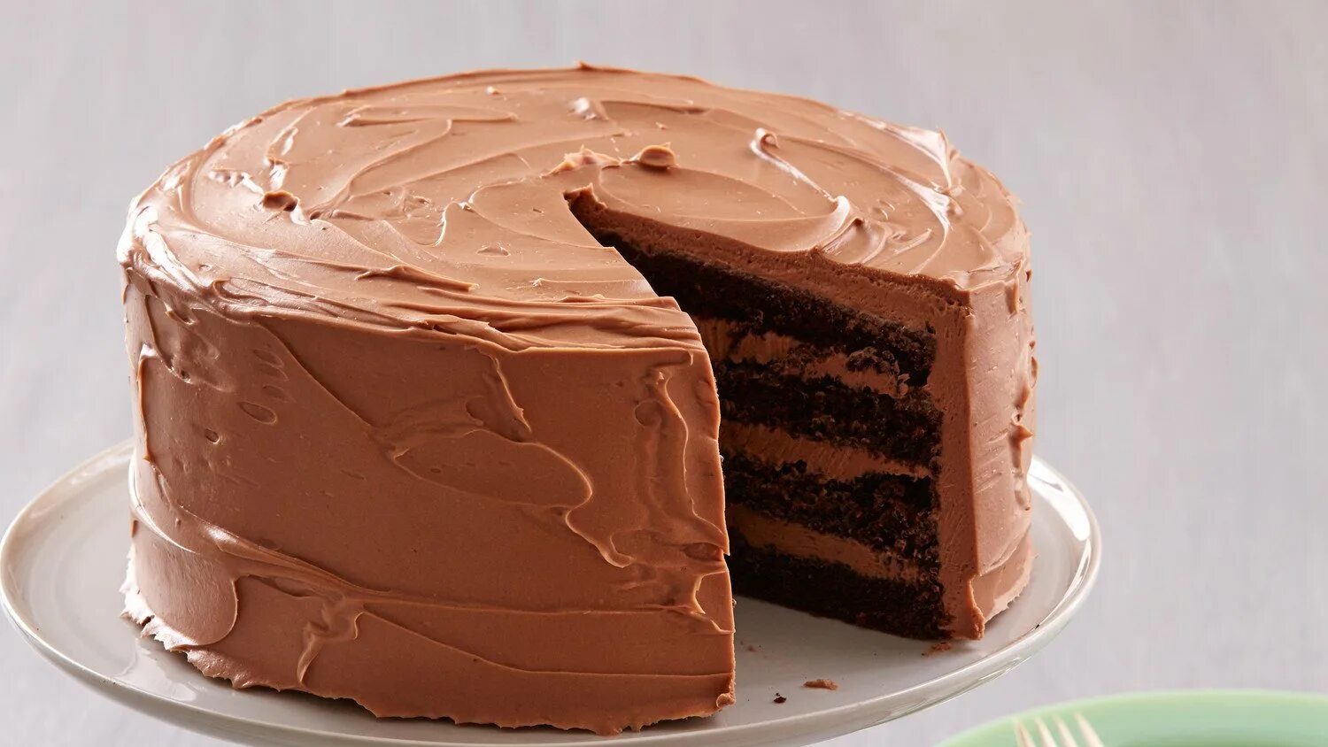 Крем для шоколадных коржей. Бисквитный торт. Шоколадный бисквитный торт. Бисквитный торт с шоколадным кремом. Шоколадный торт с шоколадным кремом.