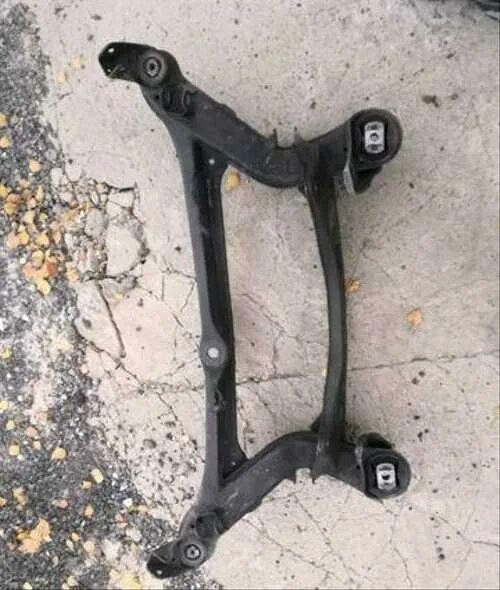 подрамник мерседес w124. подрамник передний w124. подрамник w168. задний подрамник мерседес w124. подрамник 124.