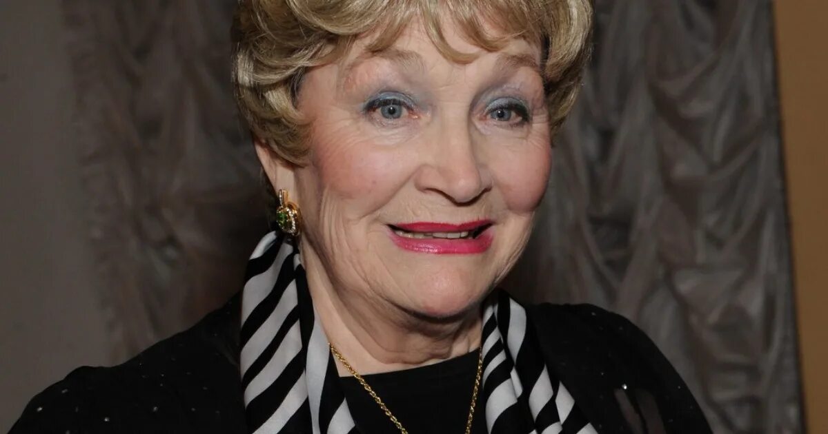 людмила хитяева фото. людмила хитяева молодая. хитяева биография. людмила хитяева сейчас. хитяева людмила актриса.