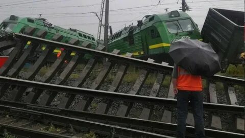 Наибольшую угрозу пассажирам поезда при столкновении представляют