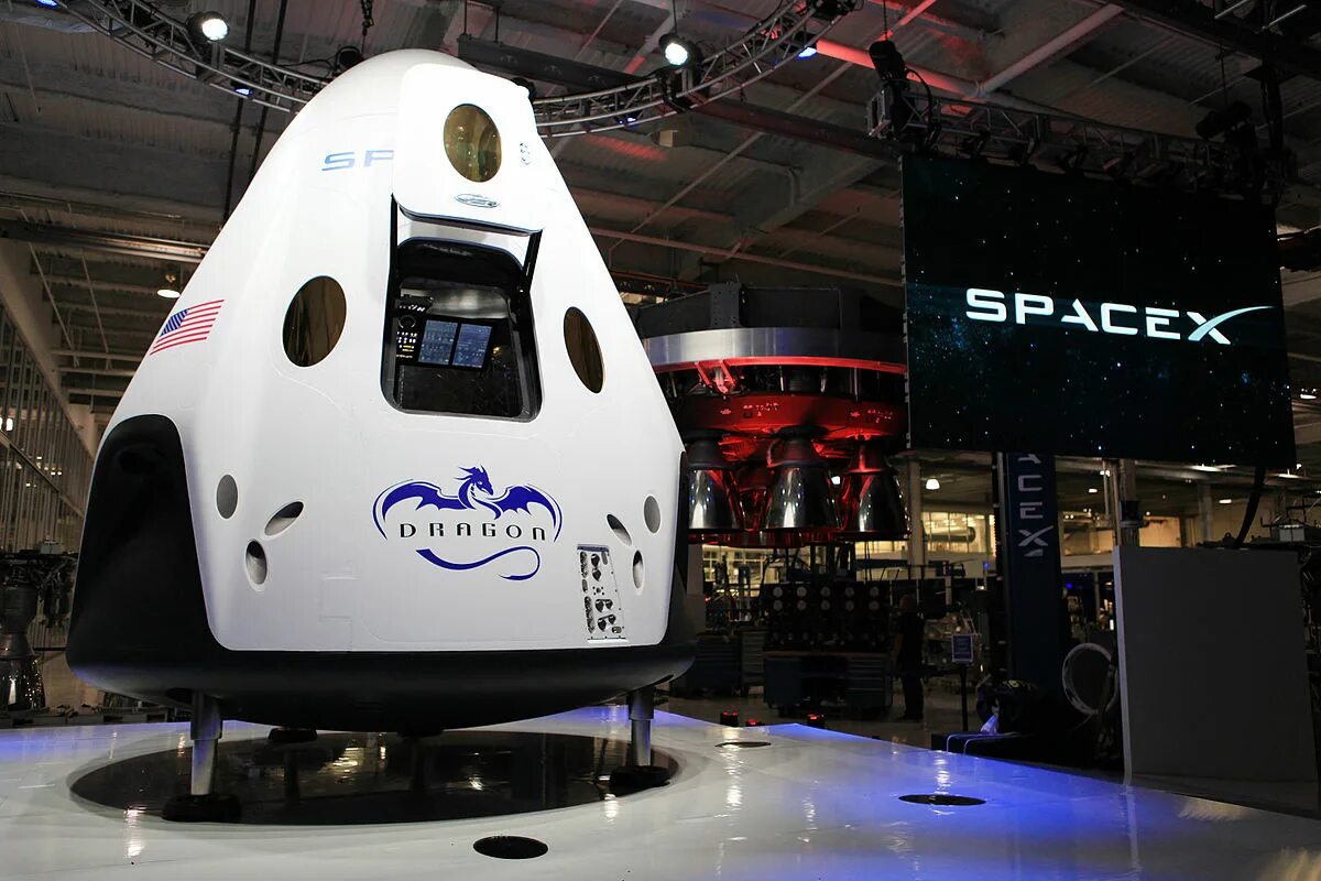 Пилотируемый. Крю драгон космический корабль. корабль dragon spacex. космический корабль драгон 2. пилотируемый корабль crew dragon.