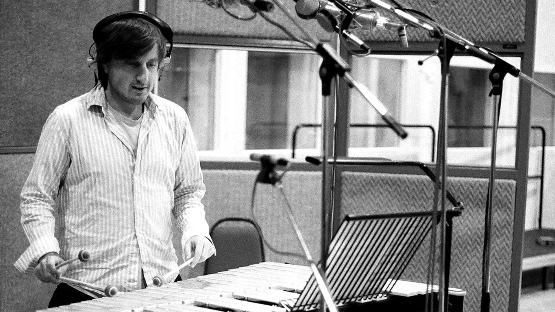 пембертон композитор. Daniel alexis pemberton the baddies. даниэль алексис. "daniel pemberton" && ( исполнитель | группа | музыка | music | band | artist ) && (фото | photo). грег пембертон.