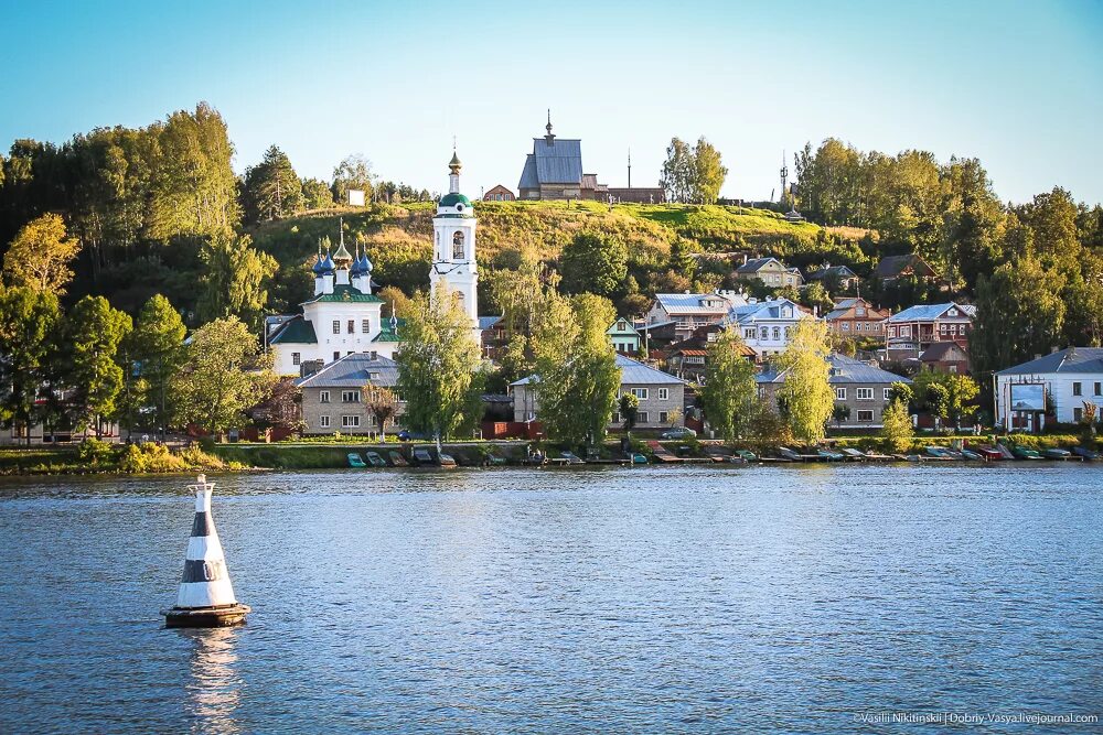 Город плесе на берегу волги