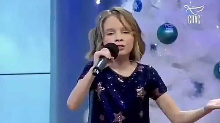 Поет вика старикова. Шёл чудак вика старикова. Шел чудак поет. Шёл чудак вика старикова. Шел чудак поет.