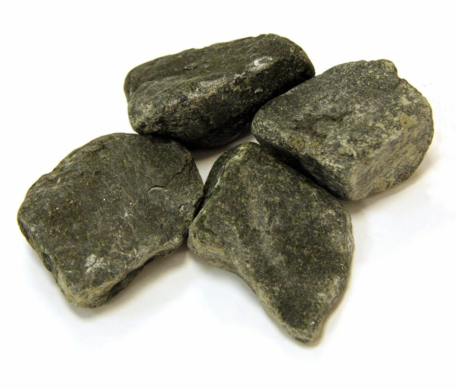 Камни для печи в баню купить. Огненный камень Дунит 20 кг. Камни Дунит 20кг. Дунит камень оливин. Дунит обвалованный.