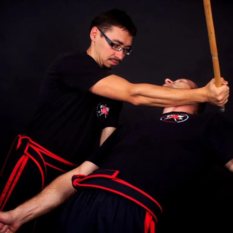 Арнис эскрима. Arnis на телефон. Эскрима. Арнис. Кали арнис.