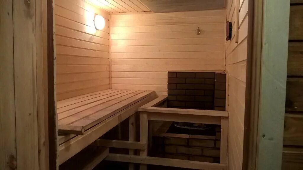 Баня в петергофе на эрлеровском бульваре. Общественная баня в петергофе. Сауна старый петергоф. Баня петергоф режим. Баня петергоф режим.