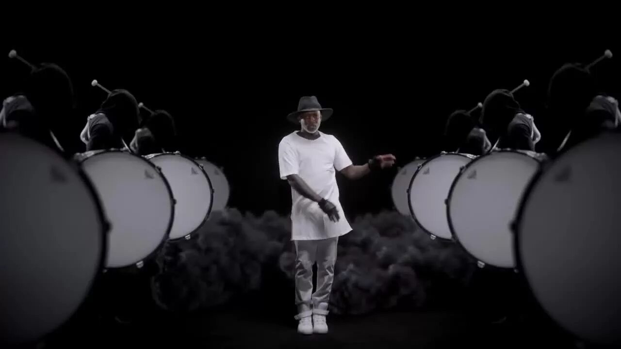 William клипы. Pharrell williams лшяпа. Pharrell williams клипы. Але але але willy william. Клип робин уильямс диджей клип 0.