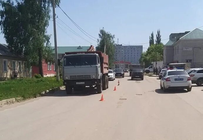 Подслушано в скопине вконтакте. КАМАЗ сбил велосипедиста. Происшествия в Скопине вчера. Смертельное ДТП В Скопине.