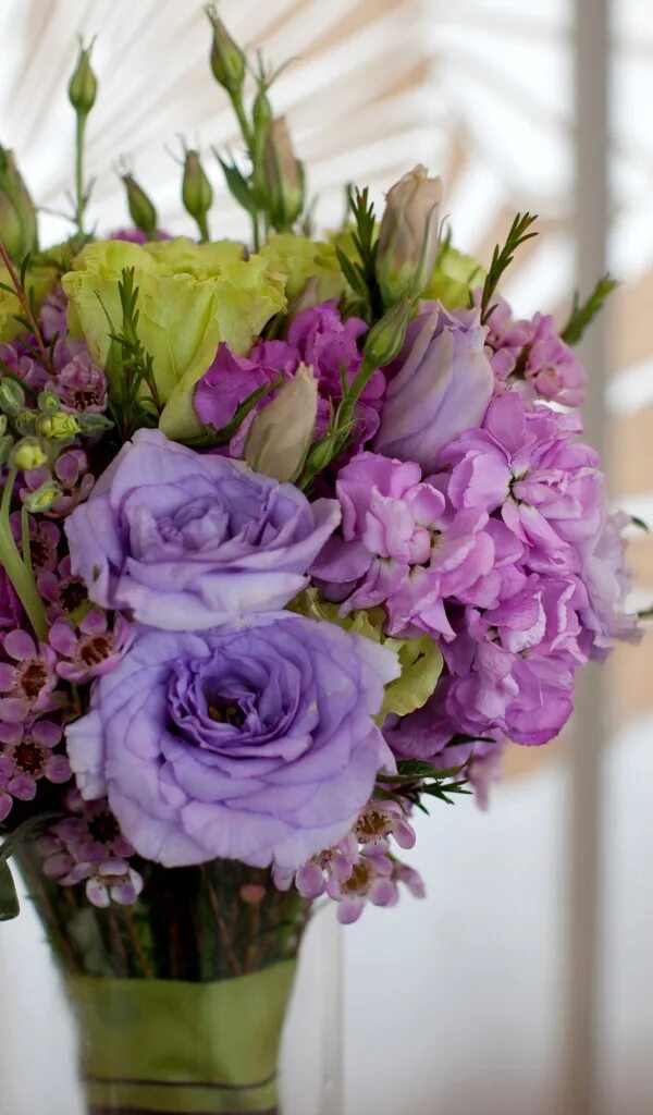 Лизиантус эустома фрезия. Эустома (lisianthus). Фото цветов эустома букеты. Эустома лизиантус букет. Эустома микс.