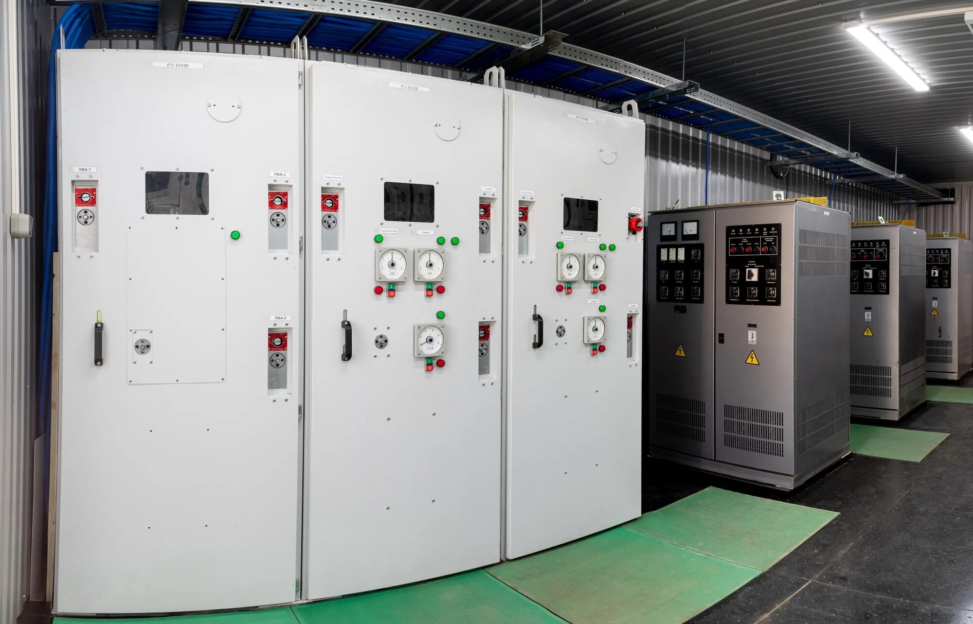 тяговая подстанция постоянного тока железной дороги. тяговая подстанция ржд 220 кв. подстанции постоянного тока. тяговая подстанция железной дороги. тяговая подстанция поварово 2.