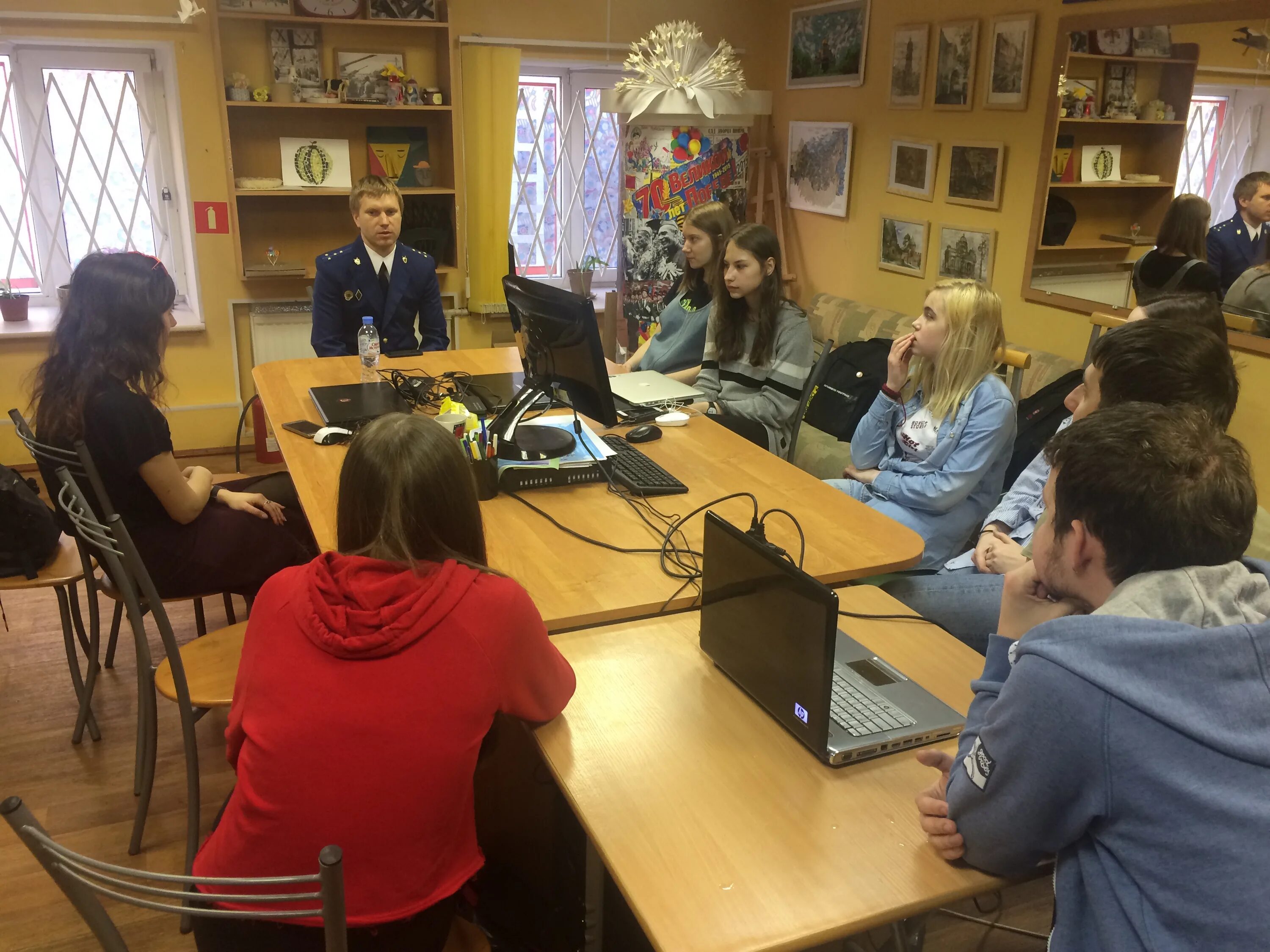 Мастер класс для подростков и молодёжи. Петербургские львы подростково-молодежный клуб. Подростково молодежный центр санкт петербург. Музеи для подростков в спб. Клуб молодежь.