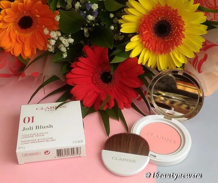 Clarins joli blush (02 cheeky pinky). Clarins joli blush отзывы. Румяна кларанс отзывы. Румяна clarins joli blush свотчи. Румяна clarins joli blush 02.