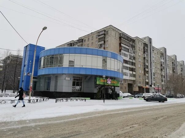 Улица уральских рабочих. Победы 42 екатеринбург. Уральских рабочих 42 екатеринбург. Уральская 42 екатеринбург. Уральских рабочих 51 екатеринбург.