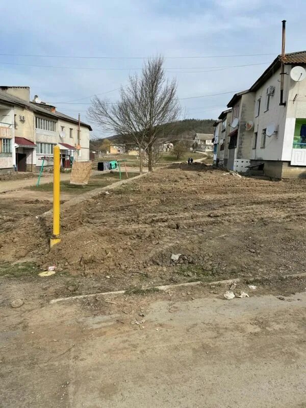 Село голубинка бахчисарайский. Голубинка Бахчисарайский район. Село Голубинка Бахчисарайский район Крым. Администрация Бахчисарайского района село Голубинка. Село счастливое Бахчисарайский район.