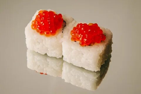 Роллы с икрой